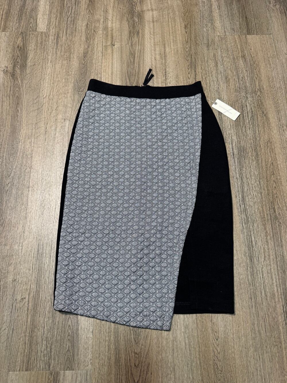 HD by Anthropologie Women's Two-Tone Patterned Knit Pencil Skirt